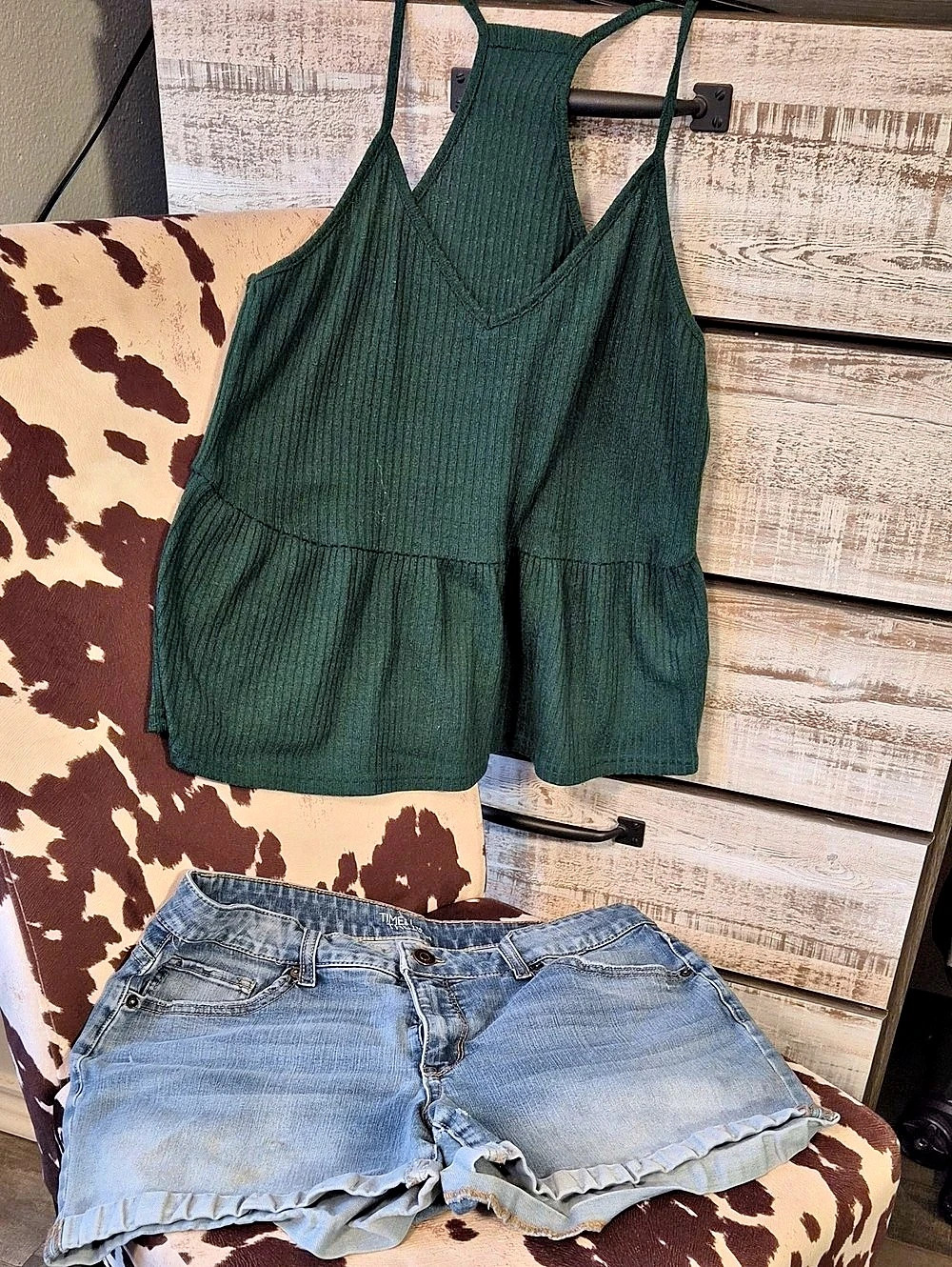 SHEIN Green Tank Top & Denim Shorts Size Large